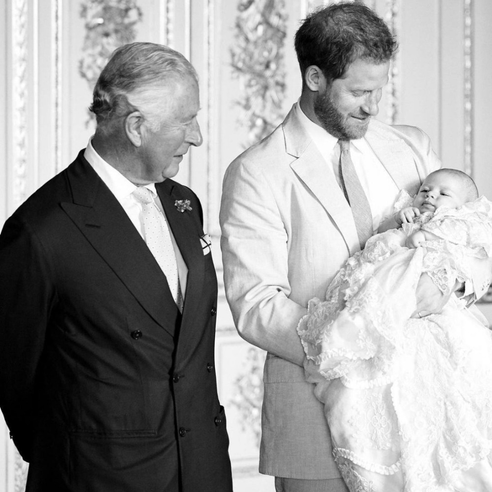 Le Prince Charles et son Petit-Fils