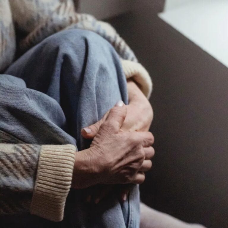 “Être aidant, c’est passer sous un rouleau compresseur”