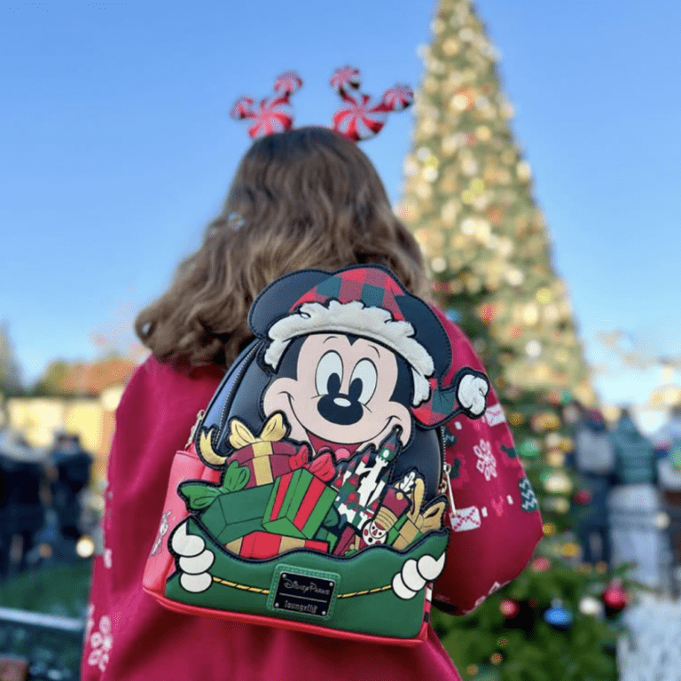 La magie de Noël à Disneyland Paris : Un cadeau précieux à offrir à vos Petits-Enfants