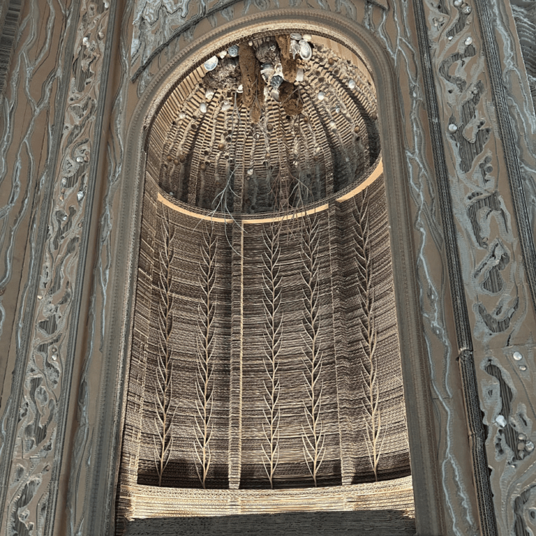 Eva Jospin et Claire Tabouret au Grand Palais, l’expo parfaite pour vos ados !