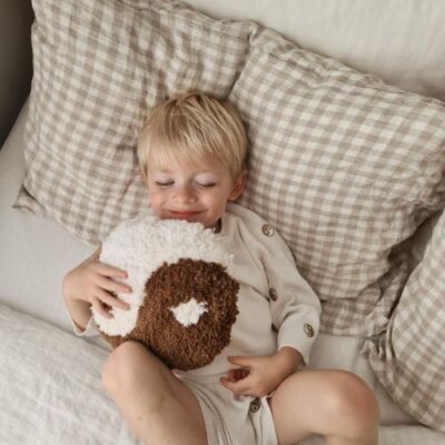 Mon Petit-Enfant me ment : comment réagir ?